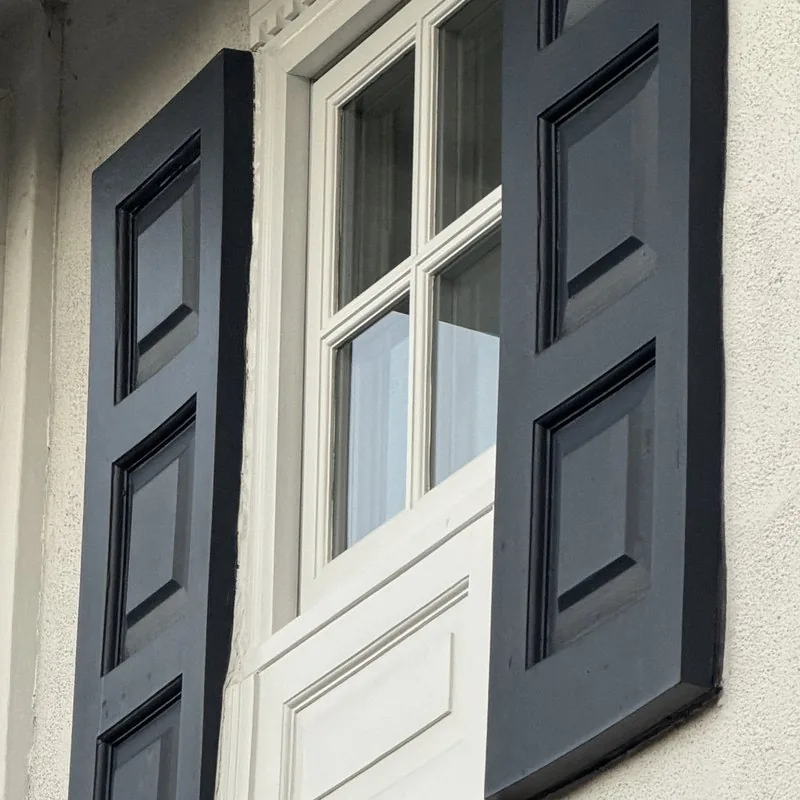 Exterior window cleaning